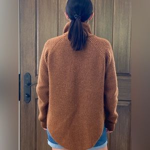 Rusty brown seriously warm sweater!